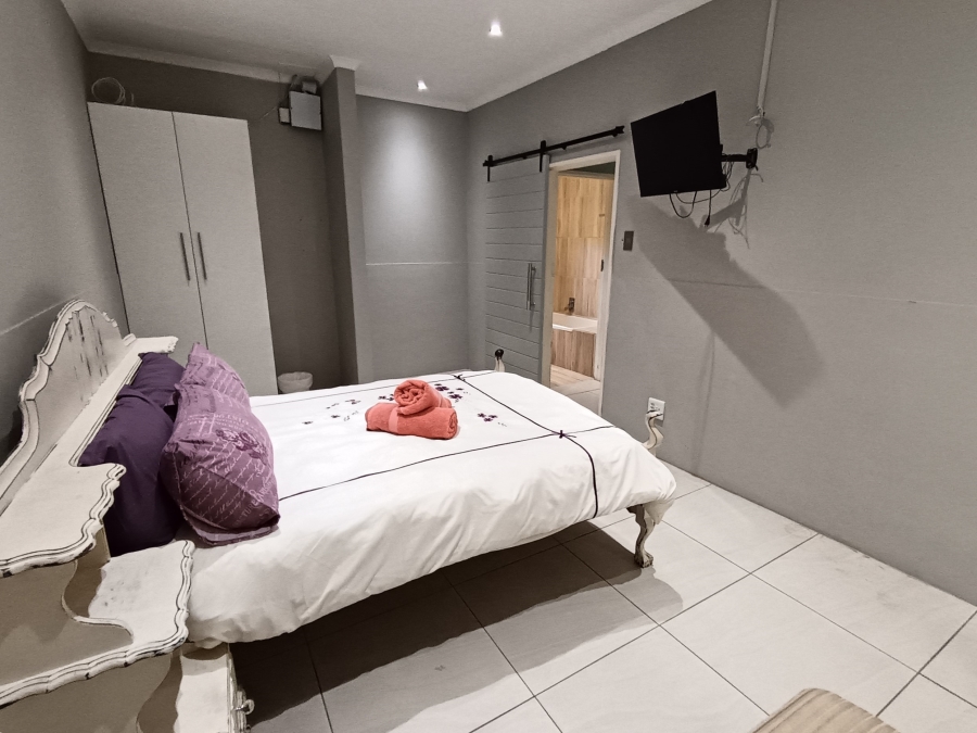 4 Bedroom Property for Sale in Aston Bay Eastern Cape